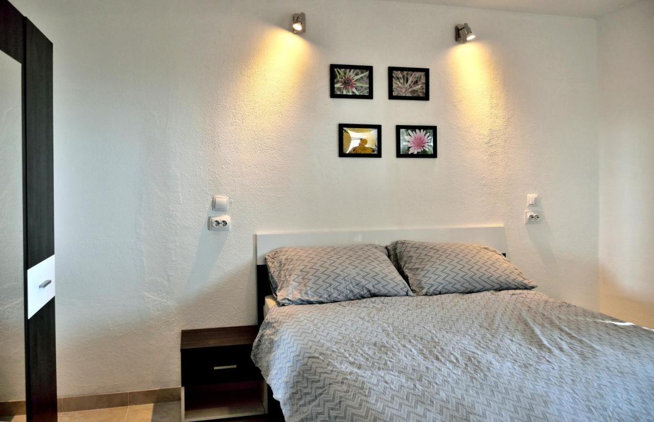 B&B On The Rocks Blizna Donja エクステリア 写真